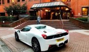 Полицейлер миллионердің 260 мың доллар тұратын Ferrari көлігін жойды
