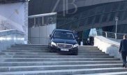 Астанада баспалдақтан көлікпен түскен жүргізушіге айыппұл салынды
