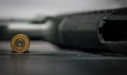 Ақмола облысында ер адам прокуратура мен АІІД жұмысшыларын жарақаттап, кейін өзіне оқ атты