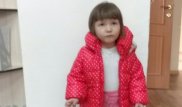 Астана полицейлері түн ортасында жалғыз жүрген қызды тауып алды: Туыстары іздестіріліп жатыр