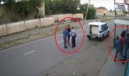 Полицейлердің төбелесіне не себеп? Кафеде түсірілген видео пайда болды