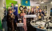 Қазақ эстрадасының жұлдыздары Головкинді қолдау мақсатында "Жұлдыз ФМ" флешмобына қосылды