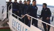 Футболдан Қазақстан құрамасы Румынияға "Өзбекстан" жазуы бар ұшақпен барды