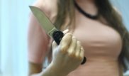 Ақтауда жүкті әйел қарнын жарып жіберген