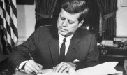 Кеннедиді өлтірерден екі ай бұрын Освальд кеңестік дипломатпен кездескен - Арнайы қызмет құжатынан