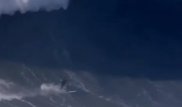 Серфингші гиганттық толқынды бағындырамын деп омыртқасын сындырды