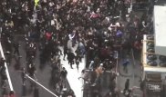 Брюсселде жүздеген адам полиция бөлімшесіне шабуыл жасады