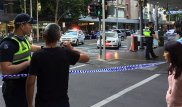 Мельбурнде автомобиль бір топ адамды қағып кетті
