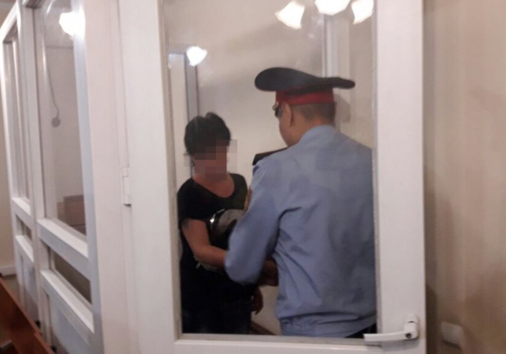 Тоңазытқыштан табылған егіз баланың ата-анасына қатысты сот үкімі шықты