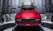 Илон Маск Марсқа аттанатын автомобильді көрсетті
