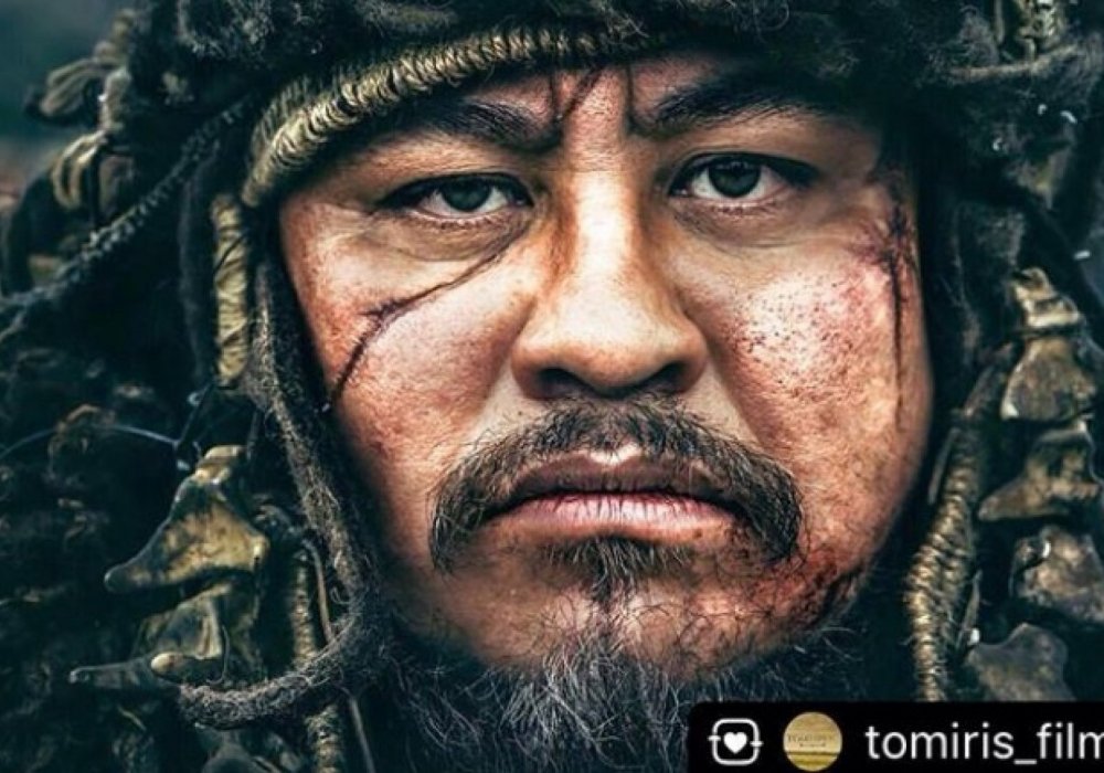 Ақан Сатаев "Томирис" фильмі актерларының көзтартарлық суреттерін жариялады
