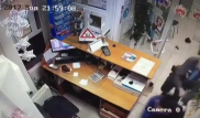 СҚО-дағы қарақшылық шабуыл: "ҚазМұнайГаз" батыл кассир мен күзетші жайлы айтып берді