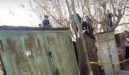 Шымкентте балалар құмға көмілген ер адамның денесін тауып алды