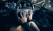 Мектеп мұғалімі мас күйде көлікті аударып тастаған: Құрбысы мерт болды