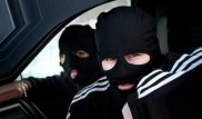 ОҚО-да бетперде кигендер 700 мың теңге ұрлап кеткен