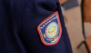 Павлодарлық жігіт полицейді ұрып, иықбелгісін жұлып тастады