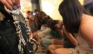 Қарағандыда қыздарды жезөкшелікпен айналысуға тартқан қылмыстық топ ұсталды