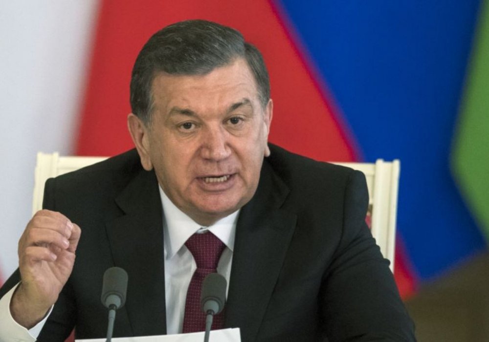 Өзбекстанда президентті мақтап, ән жазуға тыйым салынды