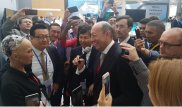 Қазақстандық миллиардер робот Софиямен әңгімелесті