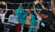 Бейбіт Шүменов Хизни Алтункаяны нокаутқа түсіріп, WBA чемпионы атанды