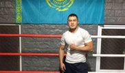 Қазақстандық боксшы Арман Рысбек қарсыласын бір минутта құлатты