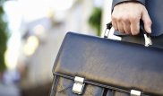 Алматыда судьяны 10 мың доллар пара алып жатқан жерінен ұстады