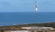 SpaceX Falcon Heavy зымыран-тасығышы қалай қонатынын көрсетті