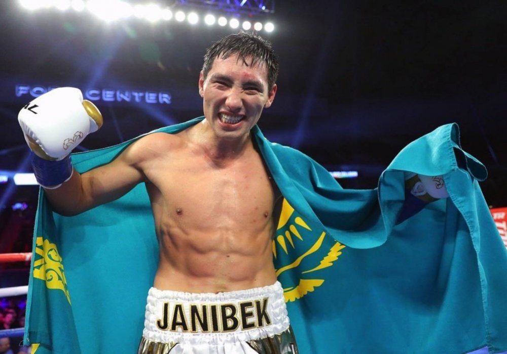 Жәнібек Әлімханұлы екі чемпиондық титулды жеңіп алды