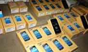 Қазақстанға 300-ге жуық смартфонды контрабандалық жолмен алып кірмек болған ер адам ұсталды