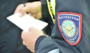 Алматыда алаяқ шетелдіктерді полицеймін деп алдаған