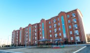Баспана кезегінде тұрған байқоңырлықтарға тұрғын үй кілттері табысталды