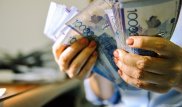 Мектеп директоры қызметіне тағайындау үшін пара алған шымкенттік шенеунікке айыппұл салынды