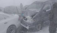 Алтай өңірінде 15 көлік соқтығысып, екі адам қаза тапты