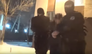 Атырау облысының бас салықшысы ұсталған сәт видеоға түсірілген