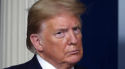Трамп коронавирусқа байланысты Green Card жүйесін уақытша тоқтатады