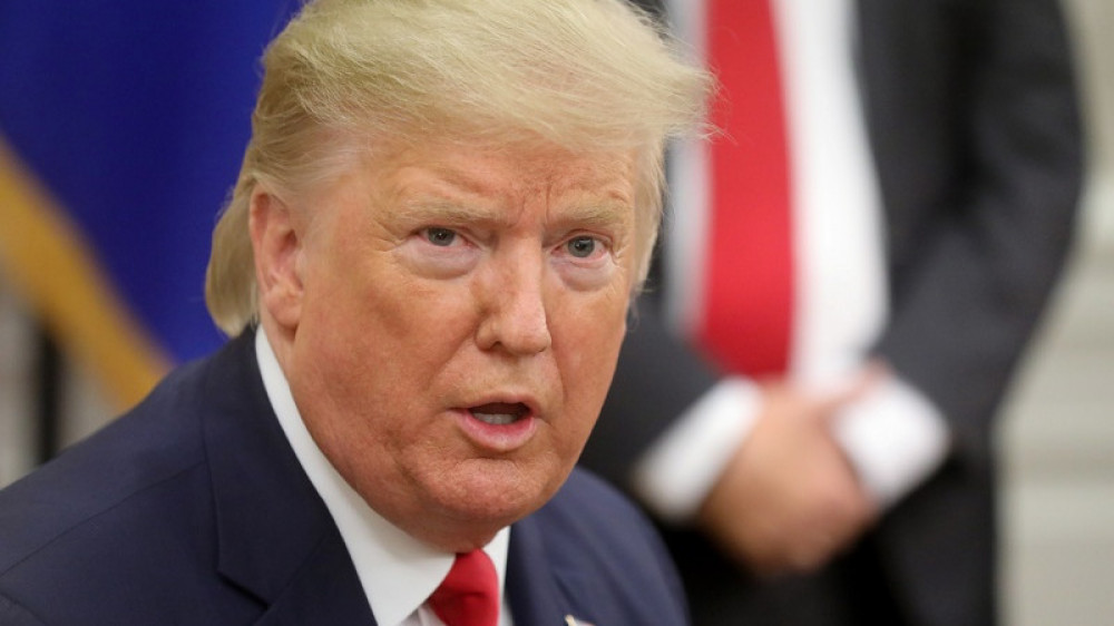 Трамп АҚШ-та коронавирус жағдайы жақсарып келе жатқанын айтты
