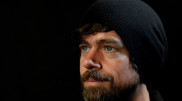 Twitter желісін құрған Джек Дорси 10 мың отбасыға көмектесті