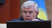 "Жалақасы министрден 2 есе көп". Божко Damumed жұмысын сынға алды