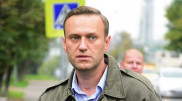 Ресейлік оппозиционер Алексей Навальный есін жиды