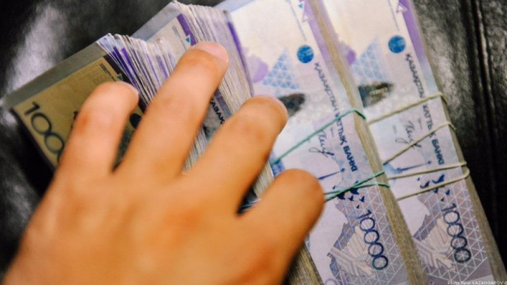 Қазақстандықтарды 1,5 миллион теңгеге алдап кеткен алаяқ Таразда ұсталды