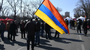 Пашинянның қарсыластары үкімет ғимаратына басып кірді