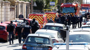 Әйел полицейдің өлімі Францияны дүр сілкіндірді