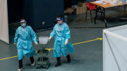 Гонконгте COVID-19-ға қарсы вакцинаның миллиондаған дозасы тасталуы мүмкін