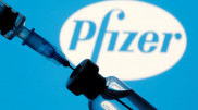 Блогерлерге Pfizer вакцинасы туралы жалған ақпарат үшін ақы төлеу ұсынылған - БАҚ