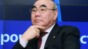 Қырғызстаннан қашып кеткен экс-президент Асқар Ақаев Бішкекке жеткізілді