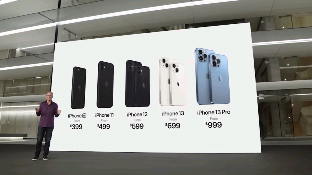 Apple компаниясы жаңа iPhone 13 смартфондарын таныстырды