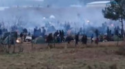 Босқындар Беларусь-Польша шекарасында тағы бір лагерь ашты
