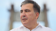 Саакашвили есінен танып қалды