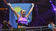 Ангелина Лукас кәсіпқой мансабындағы алғашқы жекпе-жегінде жеңіске жетті