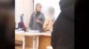 Мұғалім оқушының бетінен шапалақпен ұрып, дәптерін жыртып тастаған